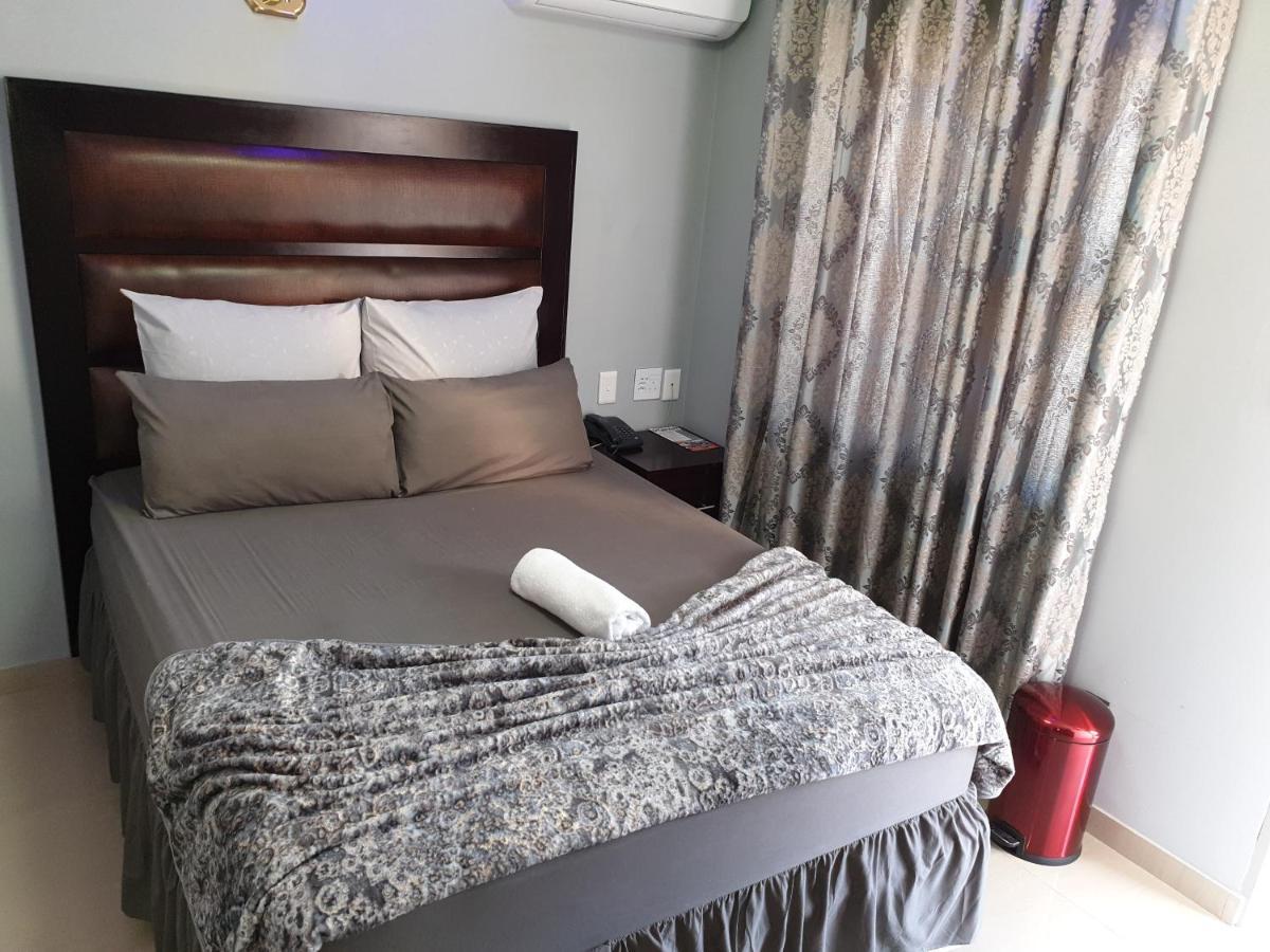 Emirates Garden Lodge Боксбург Экстерьер фото